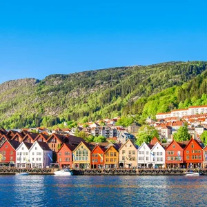 FIORDOS MAGICOS Y BERGEN