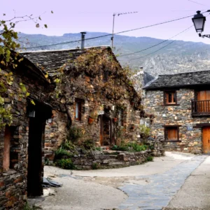 PUEBLOS NEGROS DE GUADALAJARA