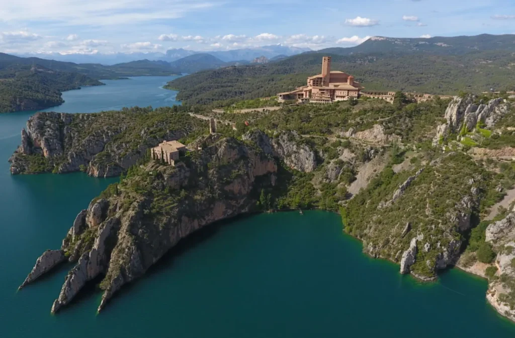 LA PRESA DEL GRADO Y SANTUARIO DE TORRECIUDAD
