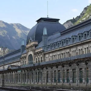 CANFRANC Y JACA